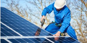 Installation Maintenance Panneaux Solaires Photovoltaïques à Anterrieux
